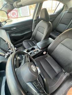 نيسان ألتيما